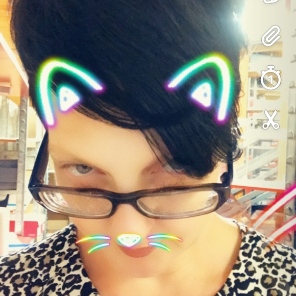 Meet your Posher, Carol - Picture 8 of 8